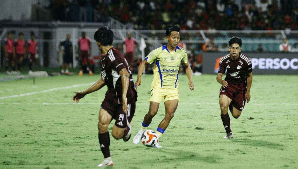 0000000--- Sekejap Lagi Persib Juara