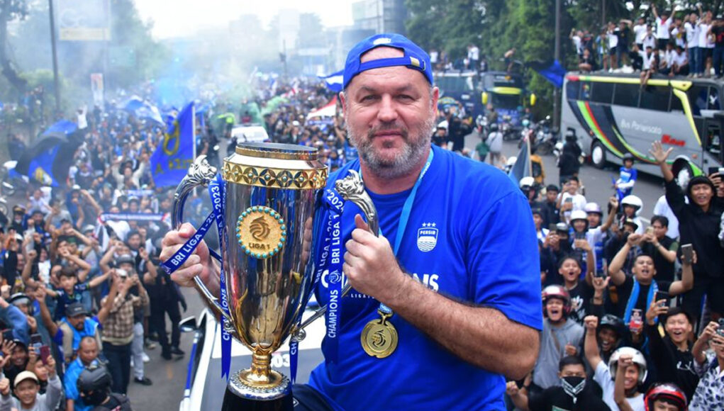 00000000--- Bojan Hodak Warning Persib! Persijap Jepara Disebut Lebih Berbahaya dari Borneo FC