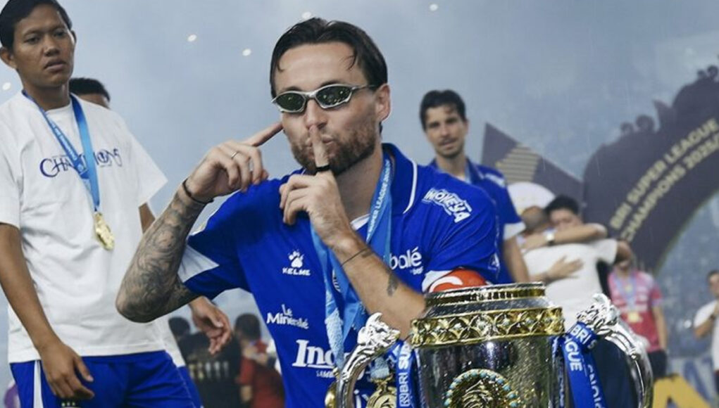 00000000000--- Marc Klok memuji Bobotoh Persib Bandung