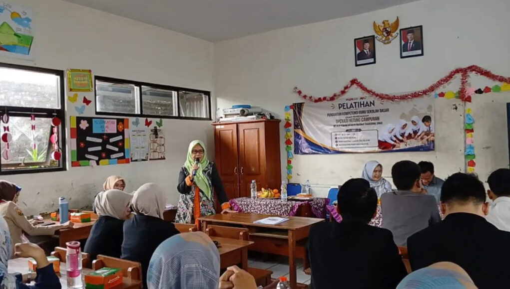 000000000000---Permainan Tradisional Simar Jadi Media Belajar Matematika, Guru SD di Tasikmalaya Didorong Hadirkan Pembelajaran Kreatif
