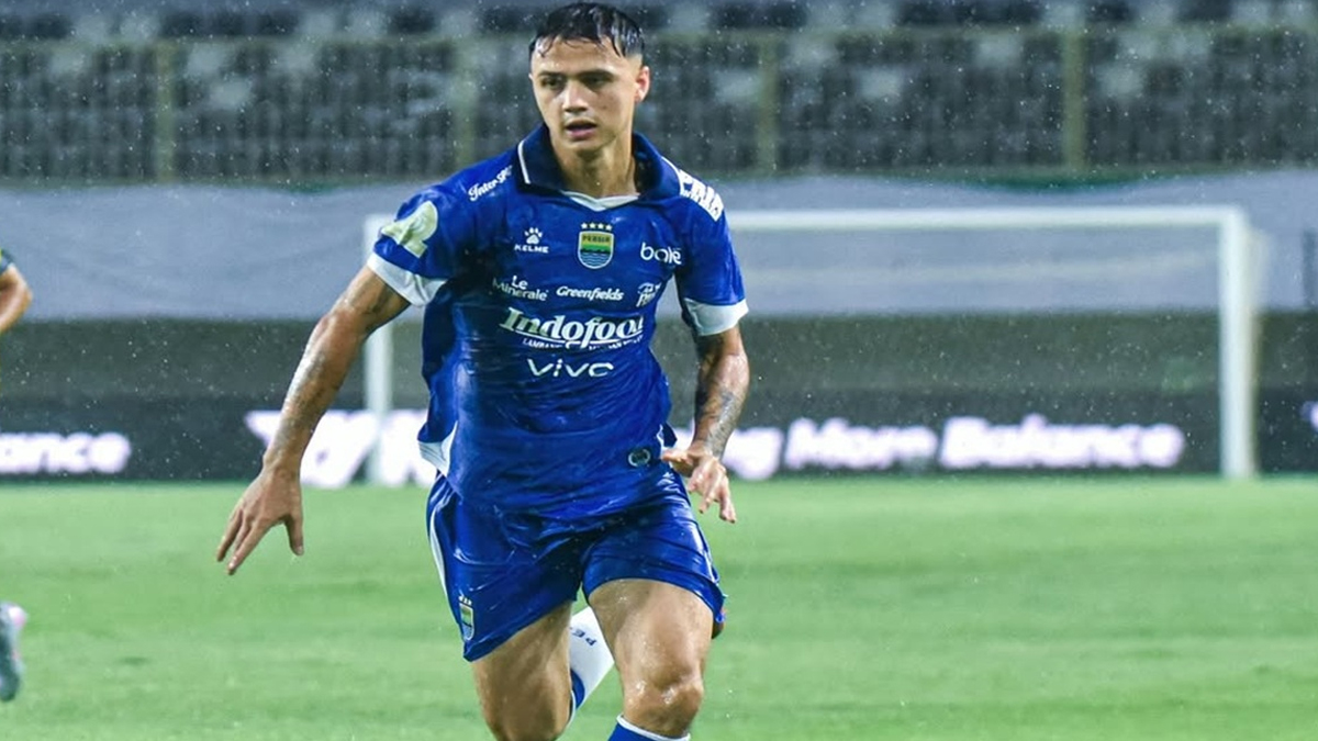 0000000000000--- Eliano Reijnders gelandang Persib vs Persijap