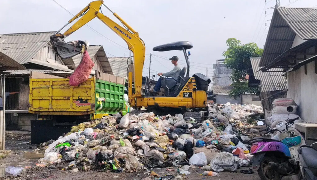 0000000000000--- Krisis sampah di Kota Tasikmalaya