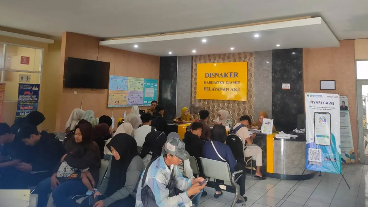 AK 1 Disnaker Ciamis - 0 - Fatkhur Rizqi