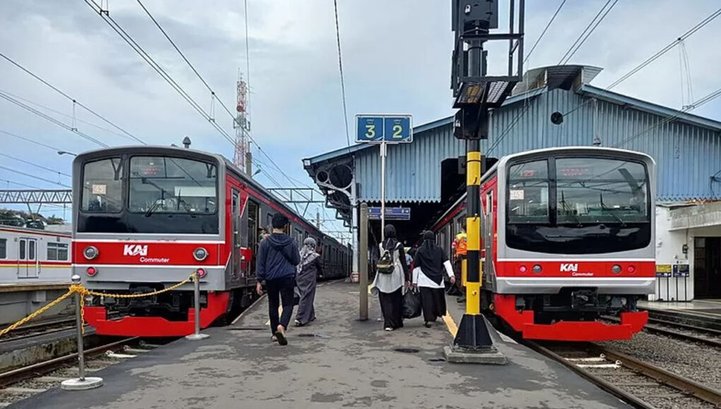 Commuter line - 0 - pojoksatu