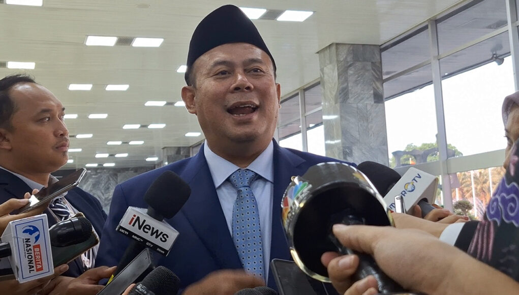 Cucun Ahmad Syamsurijal - 0 - Anisha Aprilia Disway